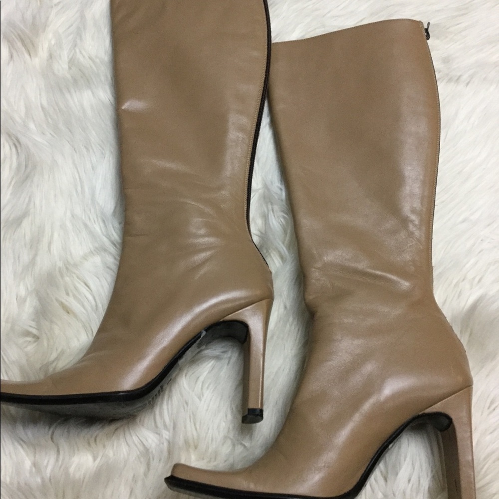 Charles David knee high leather boots size 6
